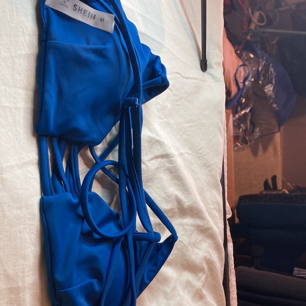 Bathing suit top - Picture 3 of 4